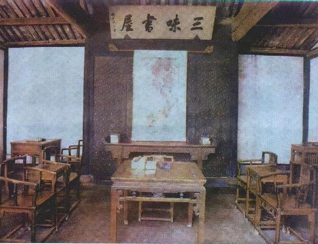小狗画梅花小猫画什么，小狗画梅花,还有什么画什么（曾经的小学语文插图你还记得几张）
