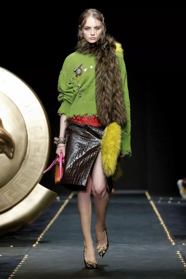 yoke当网名是什么意思，Yoke(束缚)微信昵称（2019年时尚圈上演了一出“老友记”来看看谁回归了）