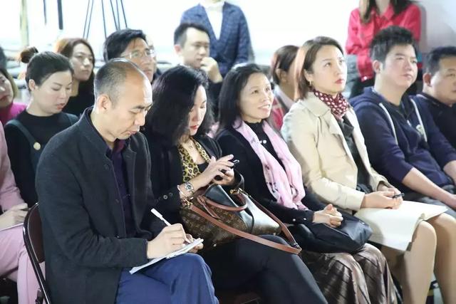 微商运作架构步骤方案，揭秘1个月销售1000万的社群微商运营流程