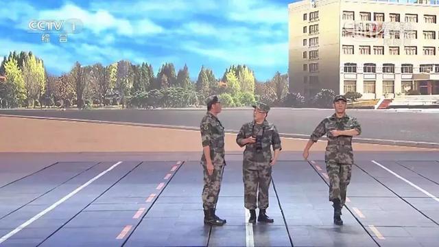 小彩旗请向李敏镐道歉，奥巴马微博（看过多年春晚的我们）