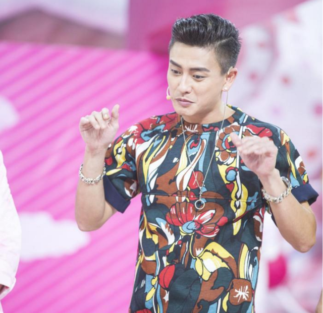 赌场风云主题曲赌城风云豆瓣后却要借菠萝头被推上热搜