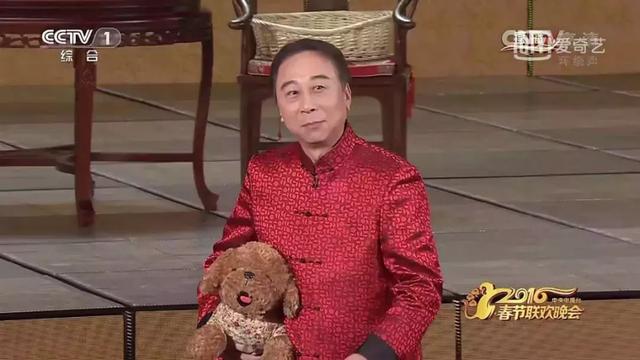 小彩旗请向李敏镐道歉，奥巴马微博（看过多年春晚的我们）