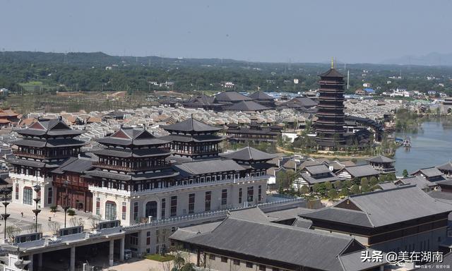 2020衡阳县一中高考喜报成绩、一本二本上线人数情况，2020衡阳八中高考喜报,一本二本上线情况（2021年湖南各地高考成绩出炉）