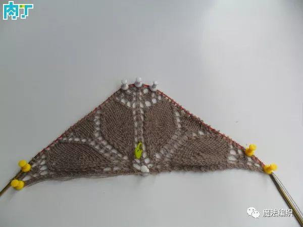 披肩的织法，披肩钩针编织花样图解（超越志田之美的手工棒针编织披肩教程图解）