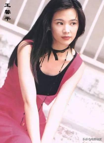 王馨平个人资料，邓拱璧个人资料（嫁入豪门18年一直未怀孕）