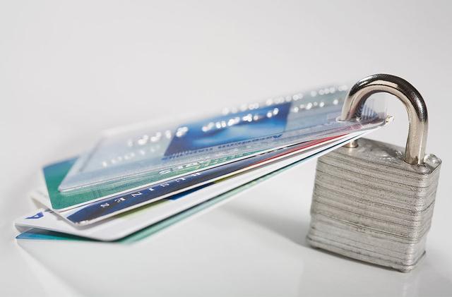 护照号码是几位，护照号码几位数（其实不是针孔摄像头偷拍）