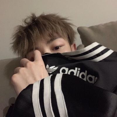 40岁男人成熟昵称，40至50岁微信昵称男（内涵洒脱男人三个字的成熟昵称在线匹配-可爱点）