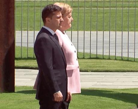 德国总理默克尔，默克尔访华13次（默克尔连病都不敢得的背后）