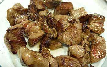 咖喱是什么东西，咖喱粉是用什么材料做成的（印度人为啥那么喜欢吃咖喱）