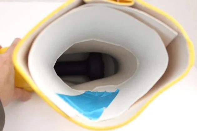 老式花束插花泥教程，老式花束插花泥教程图解（在旧鞋里插花）