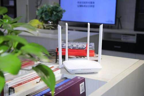 wifi接收器怎么连接wifi（WiFi怎么连接?）