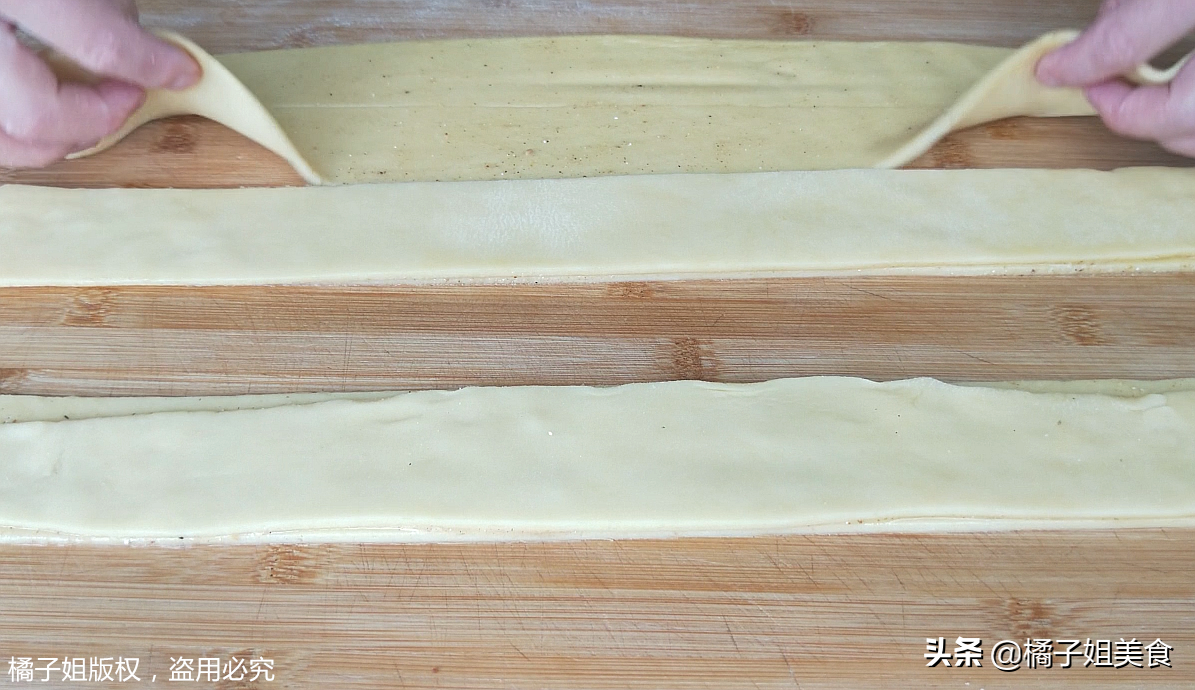 圖片[4]-面粉的新吃法 兩種口味 比餅干還好吃 做法簡(jiǎn)單 一看就會(huì)-起舞食譜網(wǎng)