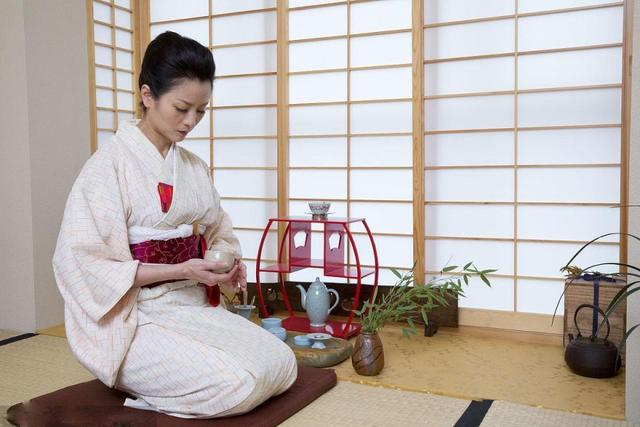 少女裙带菜酒,裙带菜酒虚构推理(日本国粹到底有多疯狂)