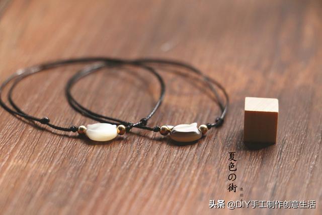 手链图片大全，分享25款超简单大方却又超美的手链（银手链图片女款大全）