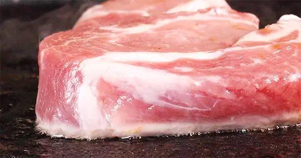 猪肉检疫章各种颜色代表什么，猪肉印章大全图解（猪肉为什么有的盖蓝章有的盖红章）