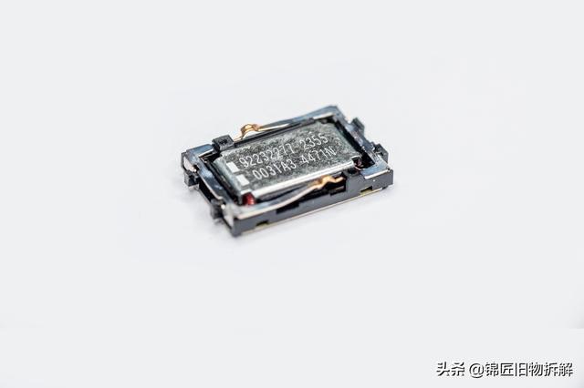 近期发布的诺基亚lumia930，这么好看的手机为什么就卖不动呢