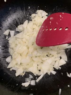 西班牙海鲜烩饭，西班牙海鲜烩饭的做法（家庭版西班牙海鲜烩饭）