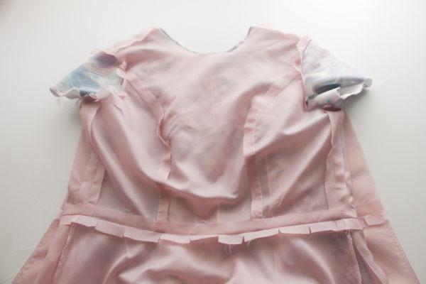 做一个裙子内衬多少钱(在连衣裙里添加里衬) - 价格百科