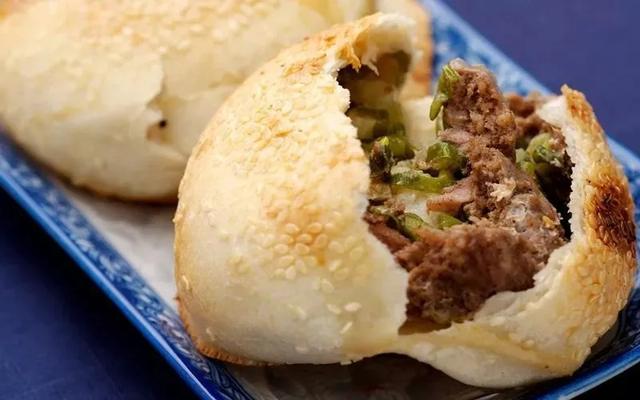 葱烧海参三种家常做法分享，葱烧海参的做法最正宗的做法（国家葱油地理：葱油）