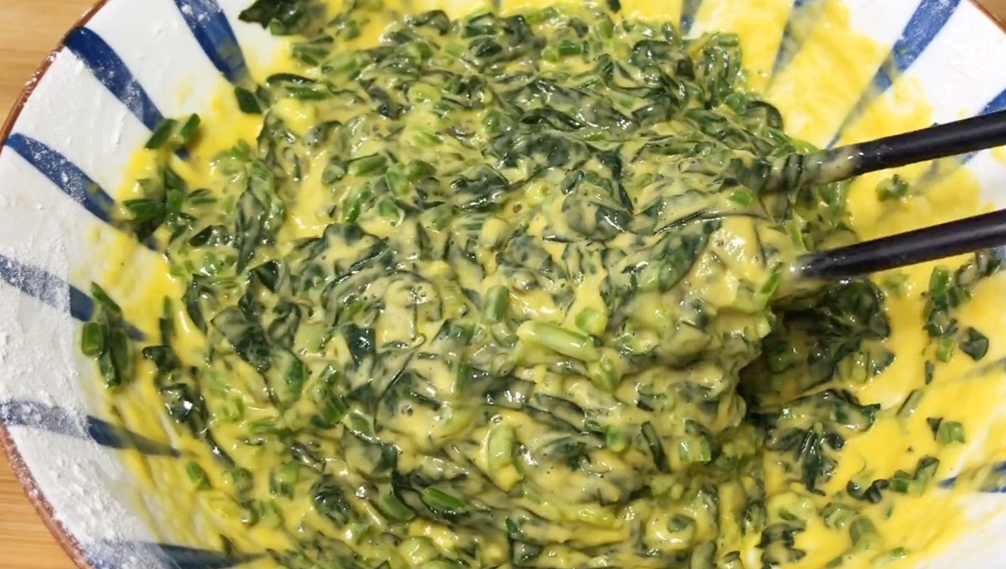 图片[3]-【菠菜鸡蛋饼】做法步骤图 教你新吃法 孩子特爱吃-起舞食谱网