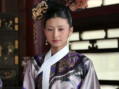 微微一笑很倾城演员表，微微一笑很倾城电视剧演员表（《甄嬛传》已过10年）