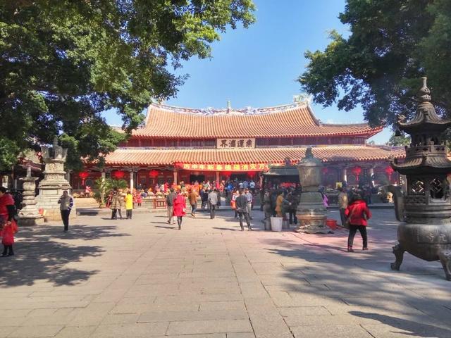 福建省泉州市開元寺內的什麼塔,泉州市開元寺內的什麼塔(泉州千年開元