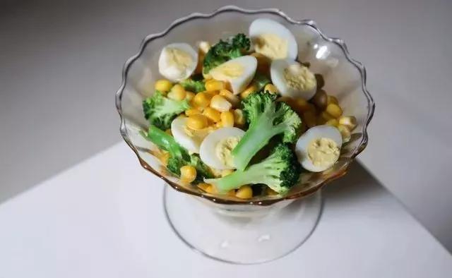 小产后吃什么好?小月子餐10天食谱，小月子餐10天食谱（产后20天月子餐食谱）