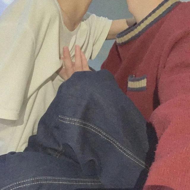 男头。忘掉种过的花，微信头像，男头。忘掉种过的花，重新开始。（“其实我不太懂喜欢）