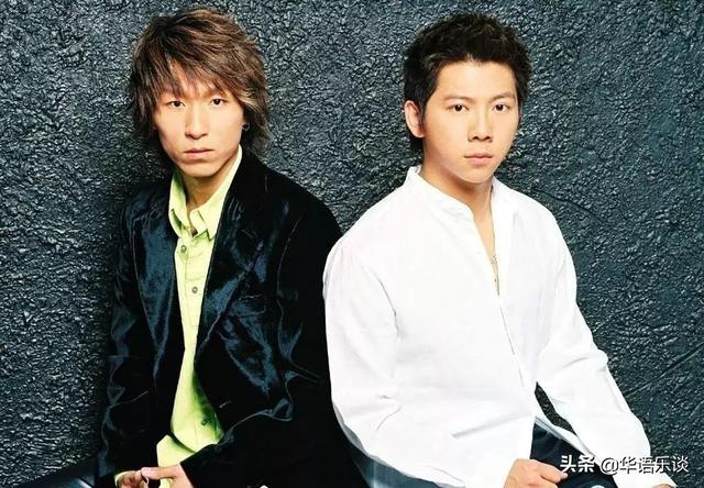 羽泉奔跑完整歌词，歌曲羽泉的奔跑（黄征与羽泉十年后同台）