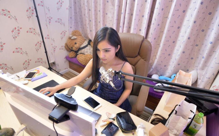 知识分享主播直播话术，如何做一个知识分享型主播（新手主播如何与粉丝互动）