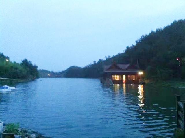 天台山的国清寺在什么地方，天台山·国清寺