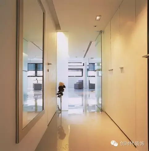 镜子对着哪里好，镜子摆放风水十大禁忌（你家镜子在室内摆放对了吗）