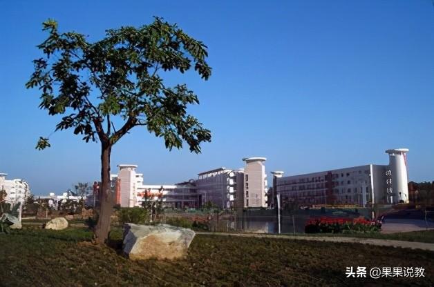 成都大学录取分数线，2022年成都大学录取分数线是多少（2021高考四川高校解读之成都大学篇）