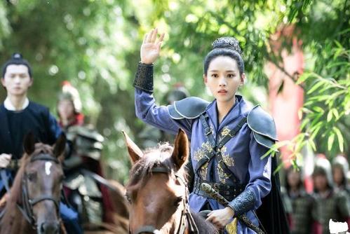 传闻中的陈纤纤演员，传闻中的陈纤纤演员表（《传闻中的陈芊芊》中的5大明星）