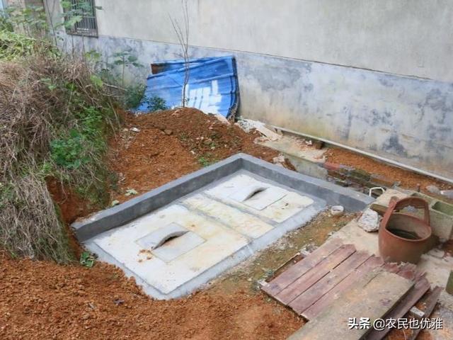 农村民房怎样建化粪池，农村砖砌三格式化粪池