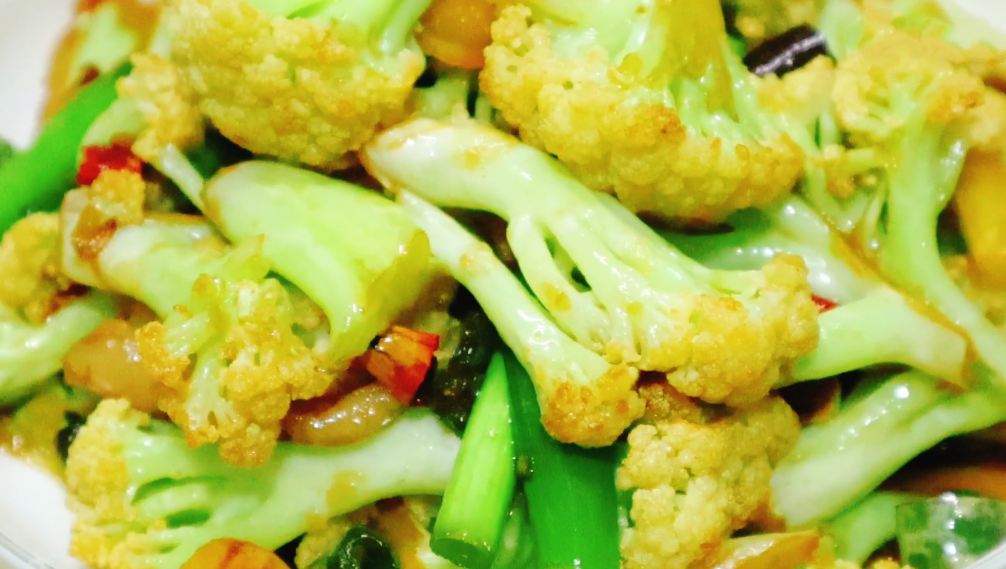 【干鍋花菜】做法步驟圖 教你這樣做 花菜清脆爽口不變色-起舞食譜網