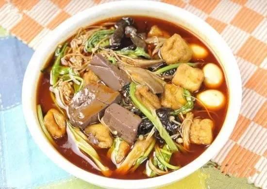 麻辣烫清汤底料配方，麻辣烫清汤底料配方视频（价值2000元的麻辣烫底料配方解密）