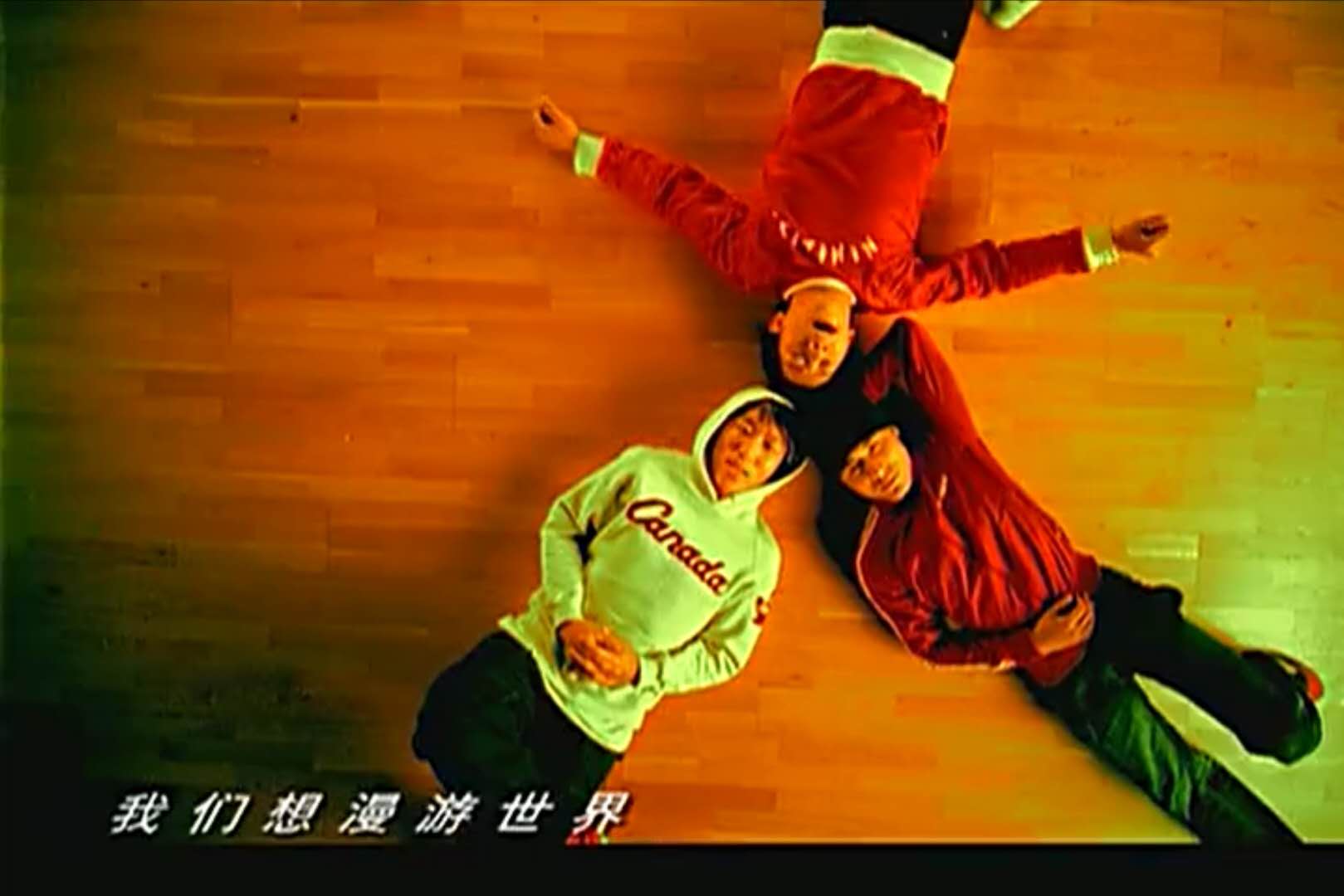 相信自己歌词，励志好唱又能带动气氛的歌（相信未来义演提醒你《相信自己》）