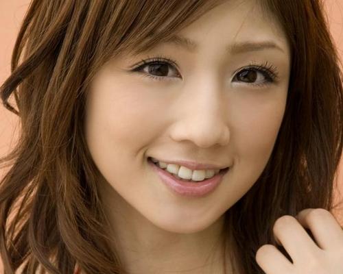 女人心态阳光的句子（16句女人心态好正能量的短句）