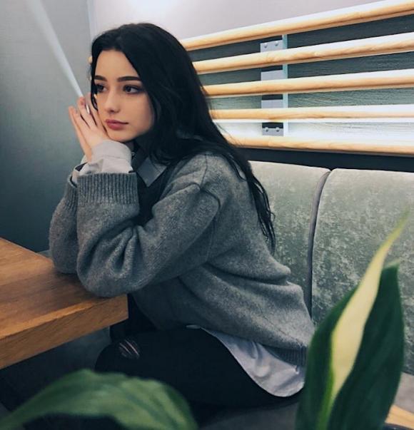 达莎·塔兰,俄罗斯小仙女,精致的面孔美到"犯规"