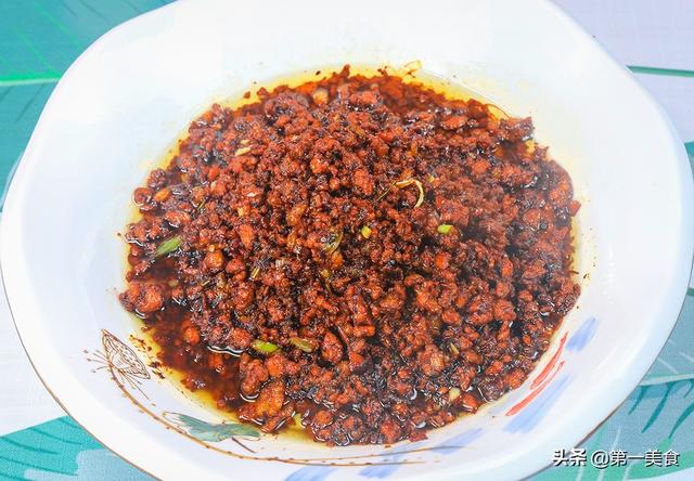 炒杂酱怎么炒（想吃杂酱面不用下馆子了）