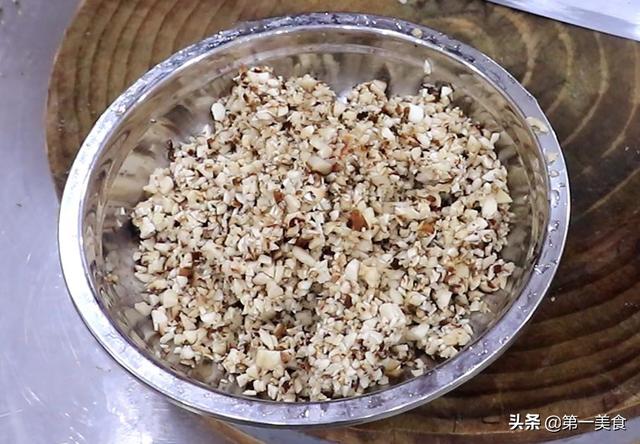 炒杂酱怎么炒（想吃杂酱面不用下馆子了）