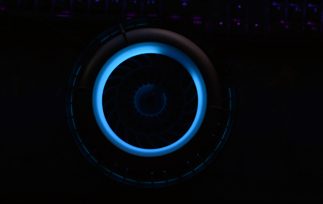 捕蚊灯效果怎么样，捕蚊灯的紫光是紫外线吗（小禾幻影2灭蚊灯の初体验）