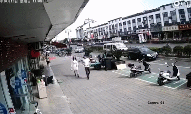 煤气罐着火先灭火还是先关阀门，煤气罐着火如果钢瓶阀门完好首选是先关阀门还是先灭火（#净网2019#煤气罐起火）