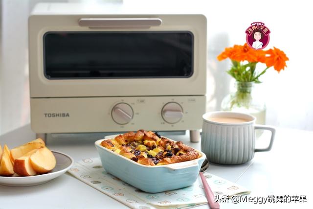 蛋奶吐司布丁步骤，戚风蛋糕里面的布丁怎么做（1盒牛奶2个鸡蛋）