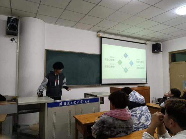 哈工大一校区图书馆几点开门，哈工大二校区图书馆开放时间（哈尔滨工业大学威海校区）