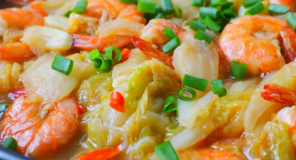 【大蝦燉白菜】做法步驟圖 營養(yǎng)又解饞 上桌連湯汁都不剩-起舞食譜網(wǎng)