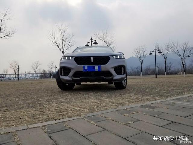 一条竖杠是什么车，一条竖线是什么车（即将破万，哑光灰WEY）