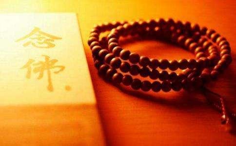 皈依三宝是什么意思，皈依三宝的好处和利益（无事不登三宝殿”什么意思）