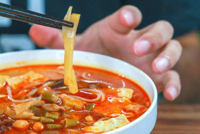 牛河是啥（最后一种臭气熏天却备受追捧）